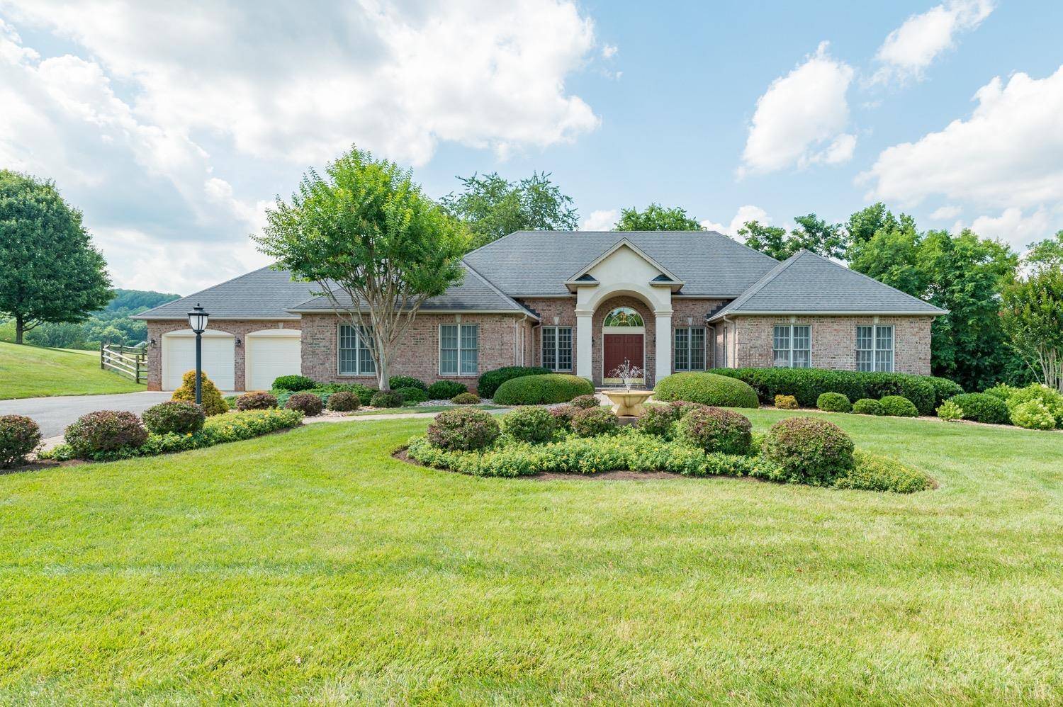 Lynchburg, VA 24503,115 Alydar