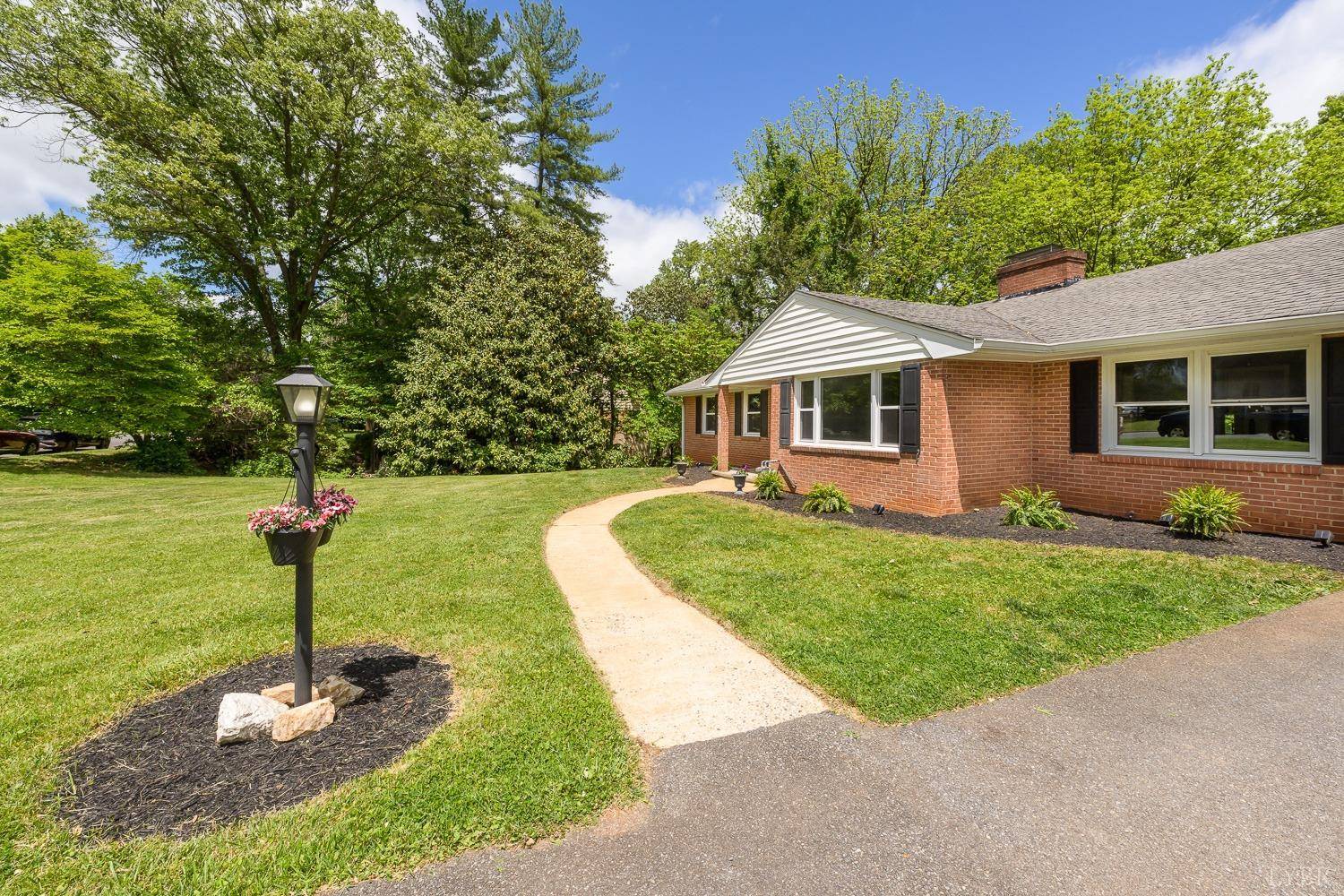 Lynchburg, VA 24503,2328 INDIAN HILL RD