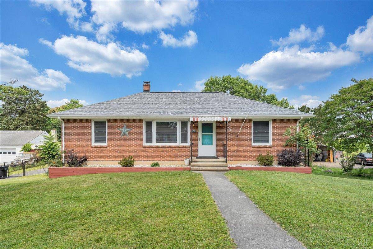 1141 Vivian AVE, Roanoke, VA 24019