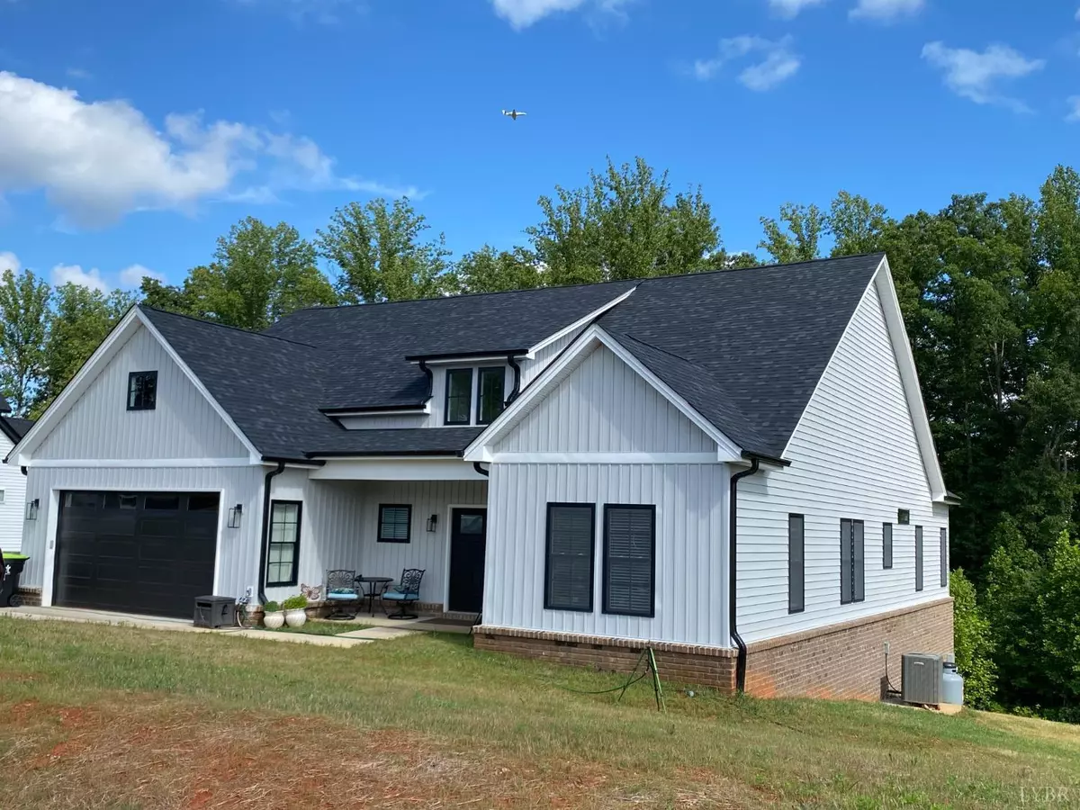 Lynchburg, VA 24501,134 Beech Tree LN