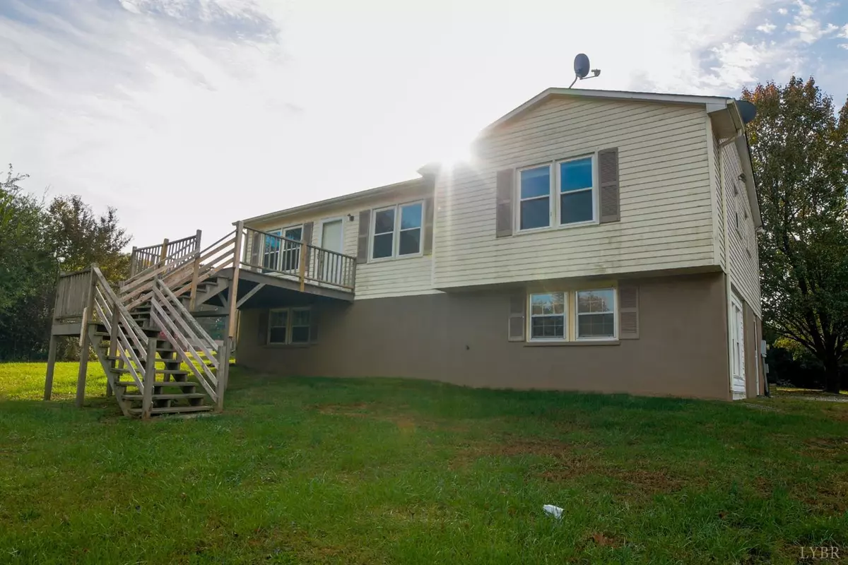 Danville, VA 24540,103 Thomas CT