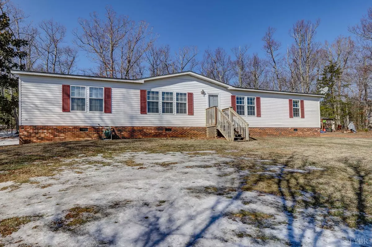 Gladys, VA 24554,10399 Bear Creek RD