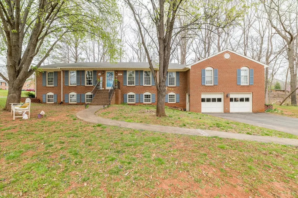 Madison Heights, VA 24572,157 Woodhaven CT