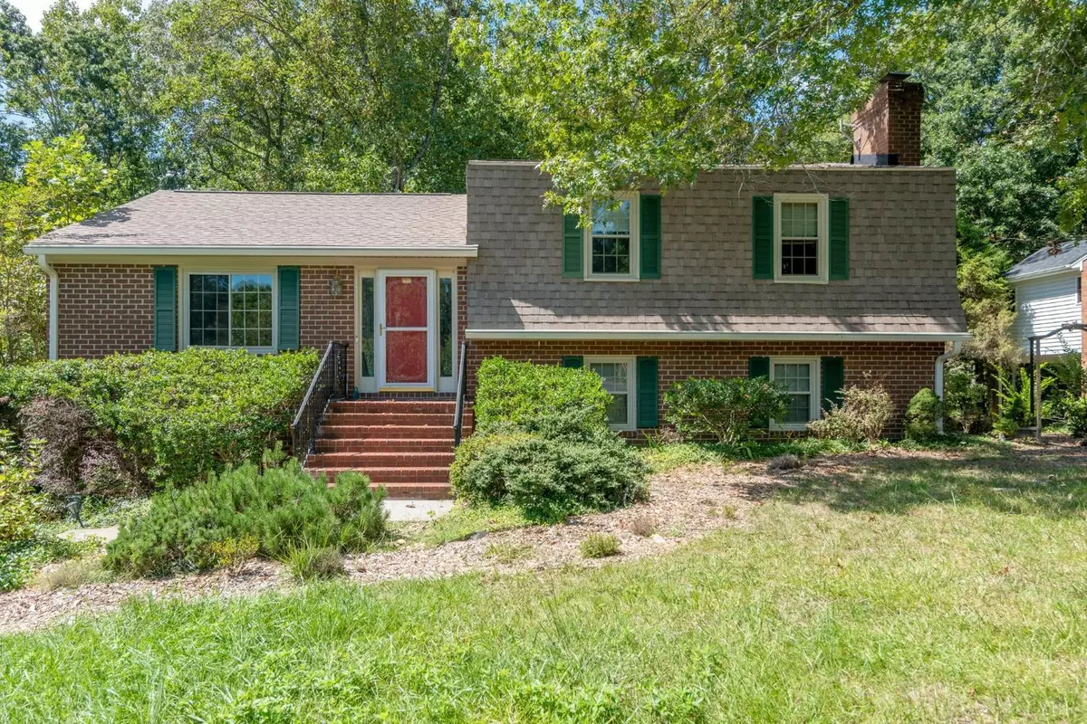 Lynchburg, VA 24502,193 Robinson DR