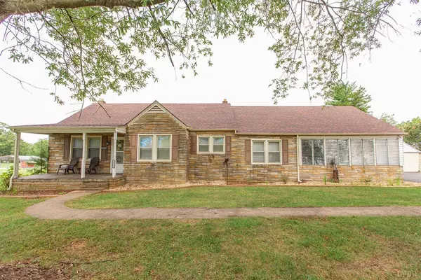 3122 Wards RD, Altavista, VA 24517