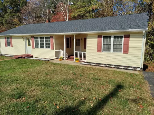 290 Woodrow AVE, Monroe, VA 24574