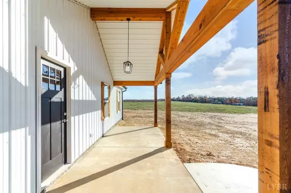 Gladys, VA 24554,448 Collins Ferry RD