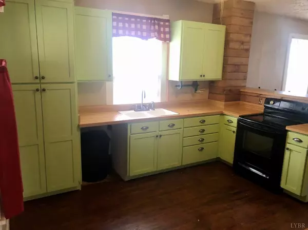 Big Island, VA 24526,1709 Riverside CIR