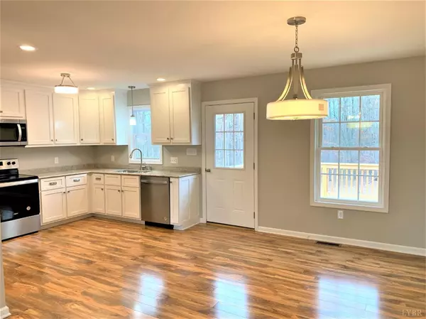 Rice, VA 23966,1358 Piney Grove RD