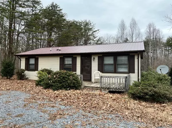 628 Nickland, Evington, VA 24550