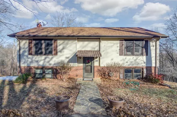 389 Burgess RD, Madison Heights, VA 24572