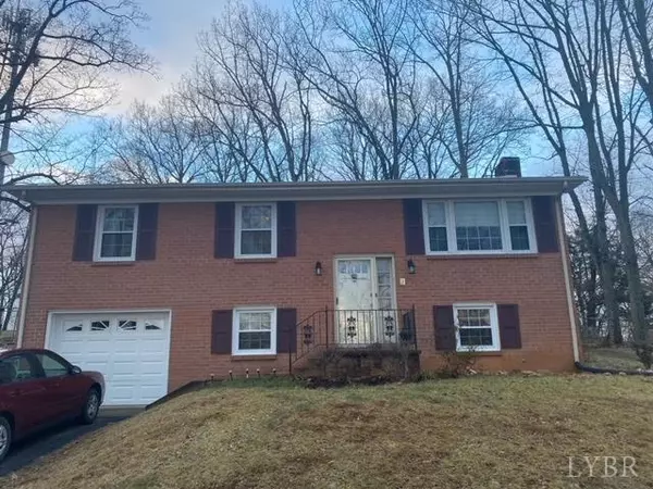 1615 Avondale DR, Altavista, VA 24517