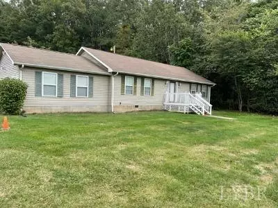 5185 Wards RD, Evington, VA 24550