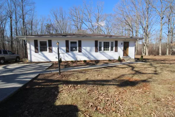 2895 Old Grist Mill RD, Appomattox, VA 24522