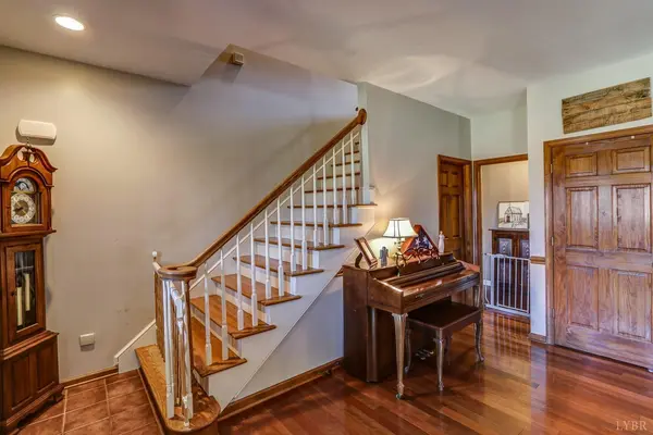 Big Island, VA 24526,1217 Mountain Creek LN