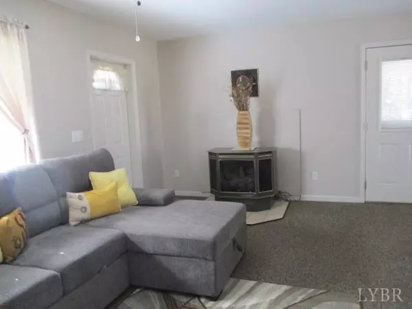 Big Island, VA 24526,1121 Hensley Hollow RD