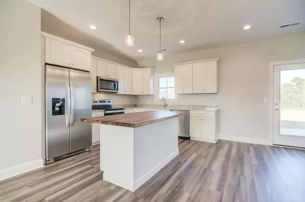 Gladys, VA 24554,522 Collins Ferry RD