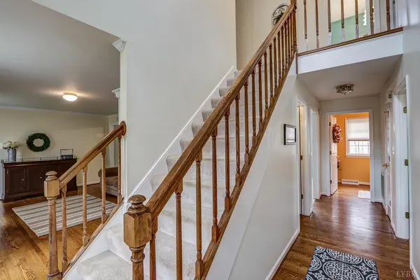 112 Stillhouse Run, Lynchburg, VA 24503