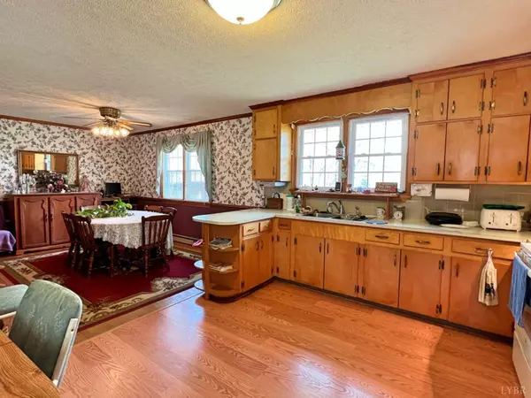 Gladys, VA 24554,1894 Whipping Creek RD