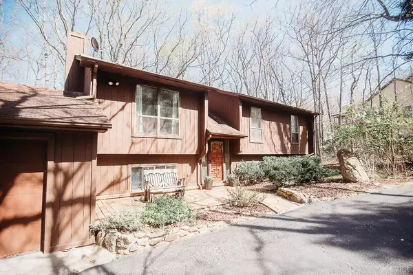 Hardy, VA 24101,50 Boulder Point DR