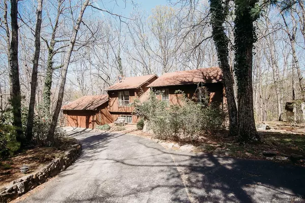 Hardy, VA 24101,50 Boulder Point DR