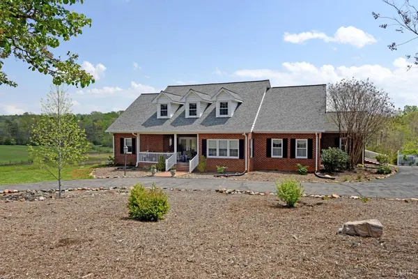 Gladys, VA 24554,552 Hughes RD