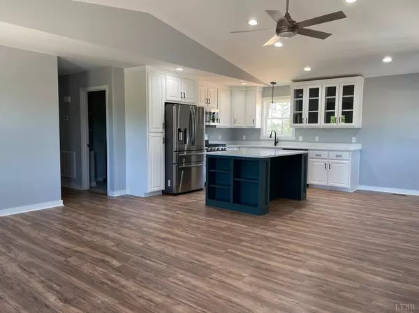 Gladys, VA 24554,863 Winfall Rd