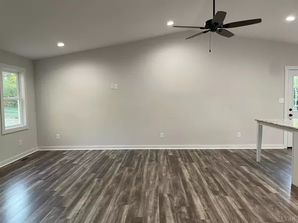 Gladys, VA 24554,933 Winfall Rd