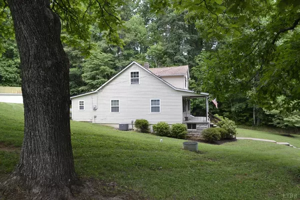 Big Island, VA 24526,1269 Peters Creek RD