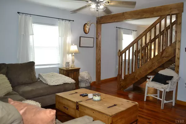 Big Island, VA 24526,1269 Peters Creek RD