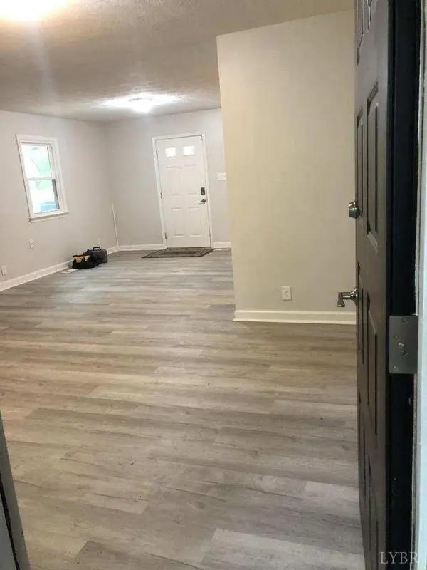 Wingina, VA 24599,2704 James River RD