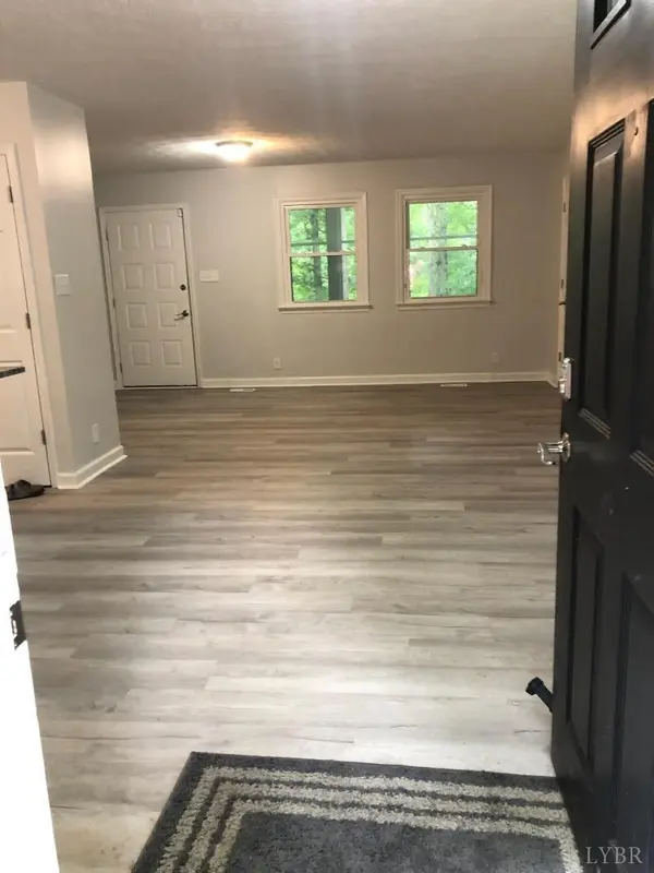 Wingina, VA 24599,2704 James River RD