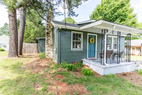 Lynchburg, VA 24501,2320 Old Forest RD