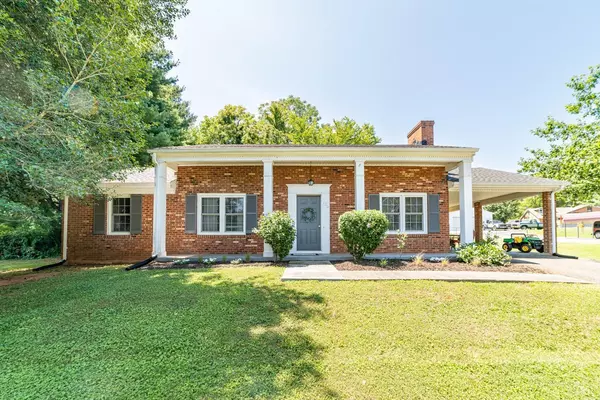 155 Lancaster Drive, Madison Heights, VA 24572