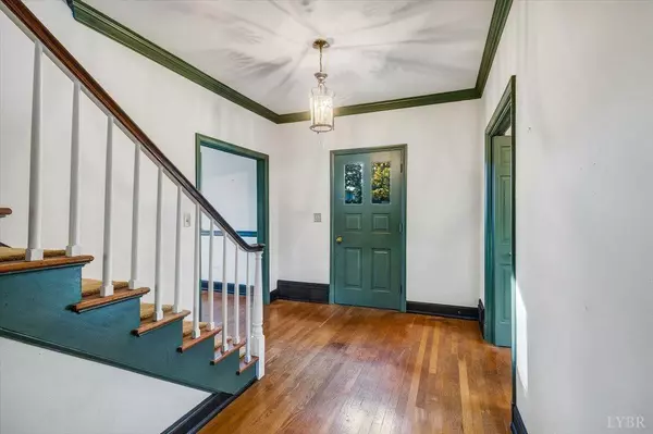 Lynchburg, VA 24503,2111 Link RD