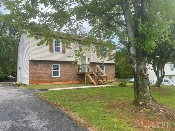 Lynchburg, VA 24551,212 Graves DR