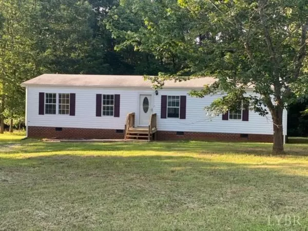 699 Hawkins RD, Evington, VA 24550