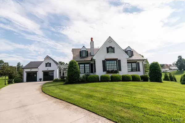 Lynchburg, VA 24503,108 Trolley CT