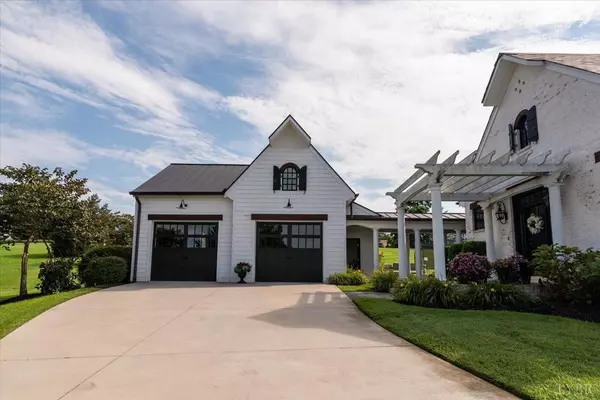 Lynchburg, VA 24503,108 Trolley CT