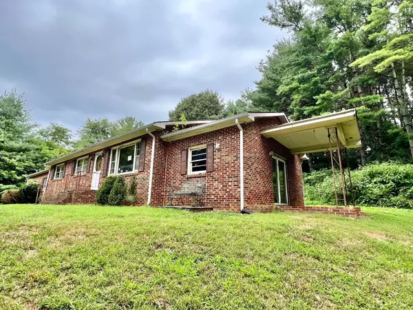 Buena Vista, VA 24416,604 Reids Hill RD