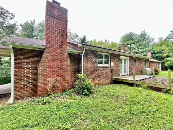 Buena Vista, VA 24416,604 Reids Hill RD