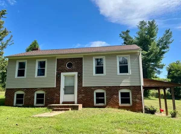 144 Manse RD, Monroe, VA 24574