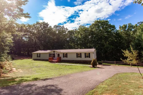 Lynchburg, VA 24504,355 Smoky Hollow