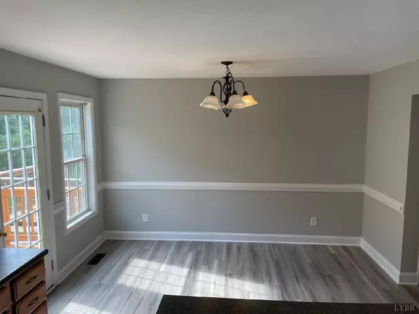 Lynchburg, VA 24501,3600 Old Forest RD