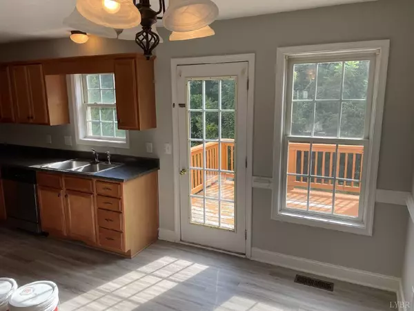 Lynchburg, VA 24501,3600 Old Forest RD