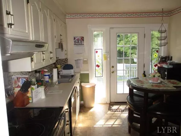 Lynchburg, VA 24503,532 Madewood RD