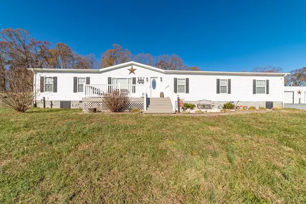 90 Miller Village Lane, Altavista, VA 24517