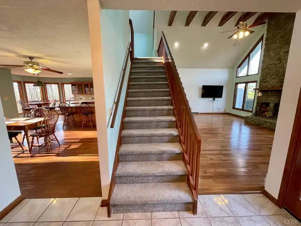 Goode, VA 24556,1739 Old Cifax RD