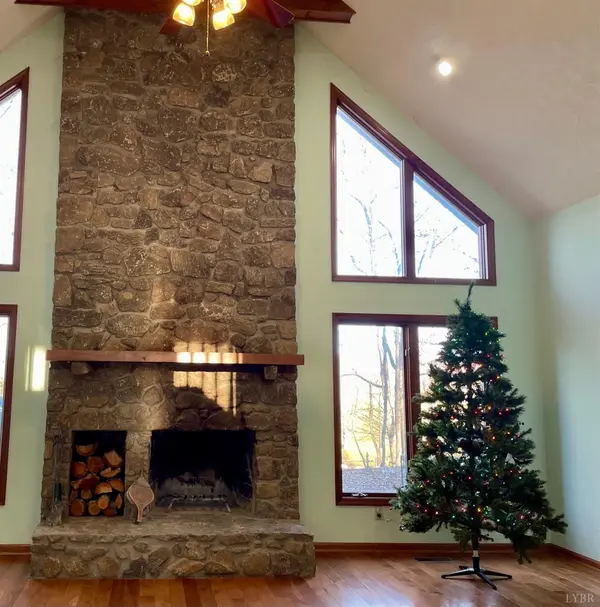 Goode, VA 24556,1739 Old Cifax RD