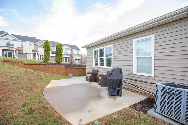 Forest, VA 24551,1060 Graystone LN